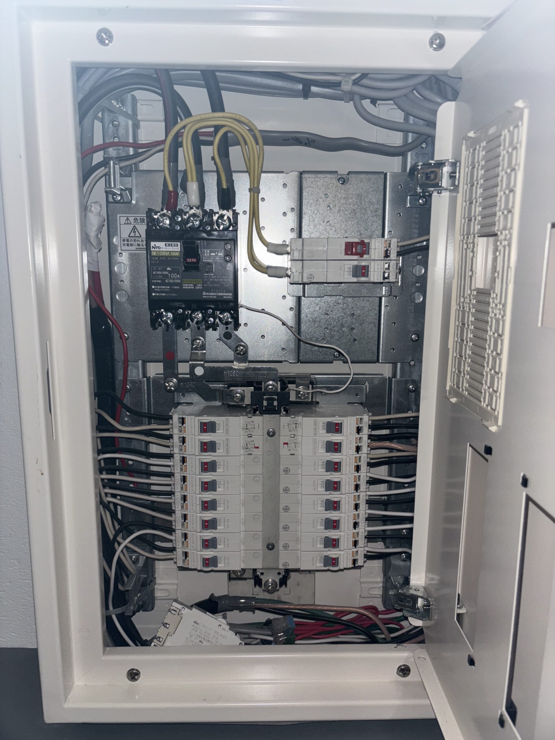 施設の電気工事